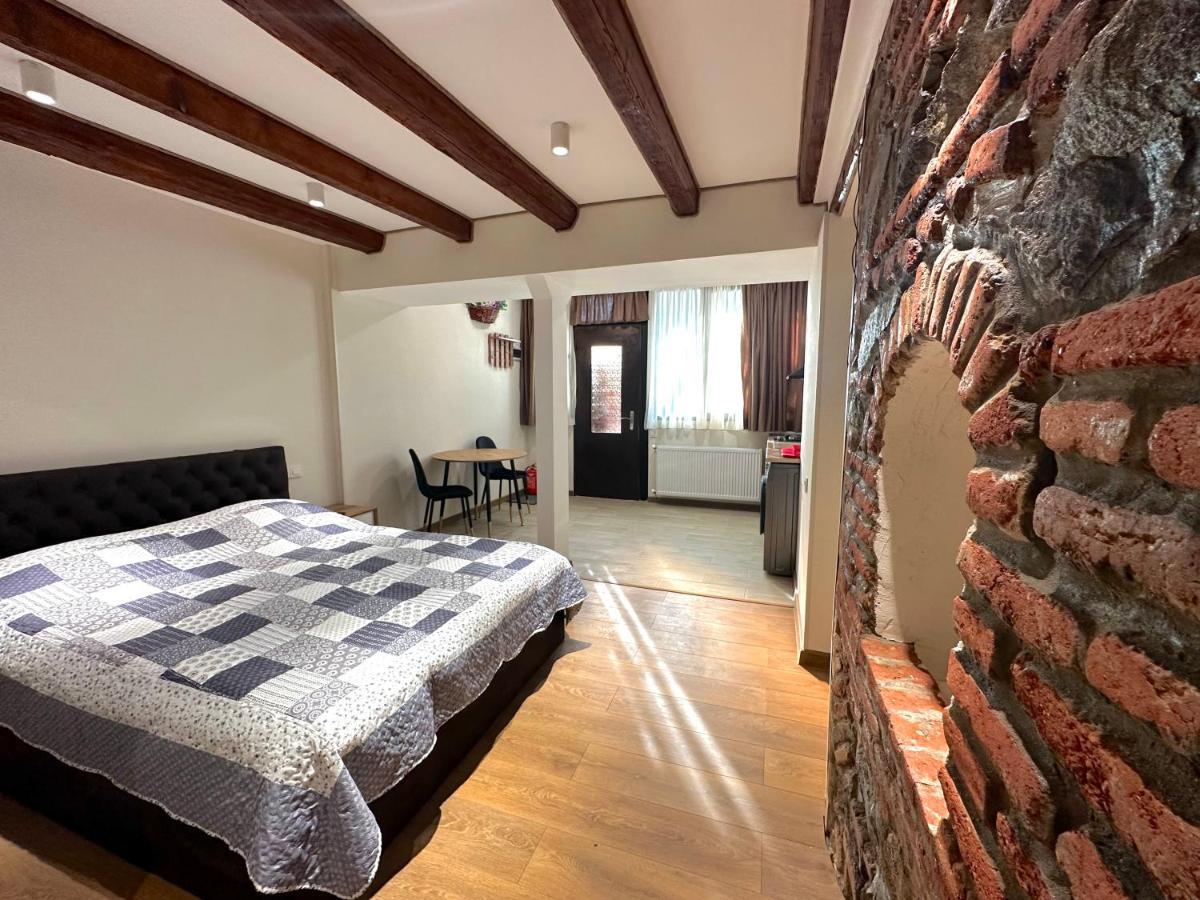 Apartment N5 Old Тбилиси Екстериор снимка